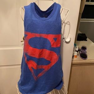 Muscle tee. Superman.